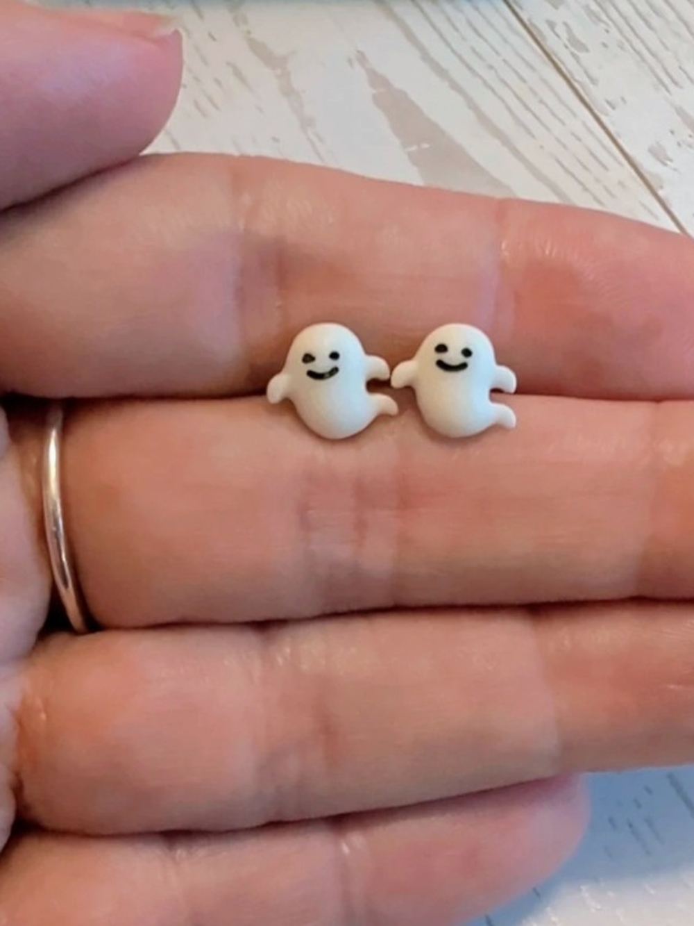 White Ghost Stud Earrings - Cute Halloween Women Jewelry